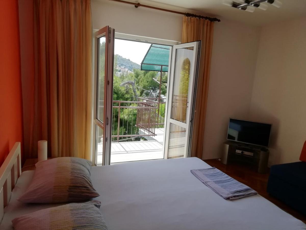 Apartmani Ante 特罗吉尔 外观 照片